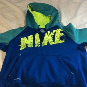 Nike Therma-Fit boys jacket